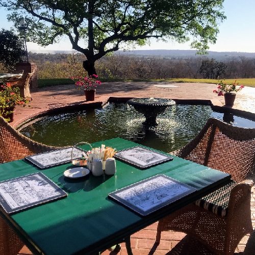 Jungle Junction at Victoria Falls Hotel Jungle Junction 1.jpg (155 KB)